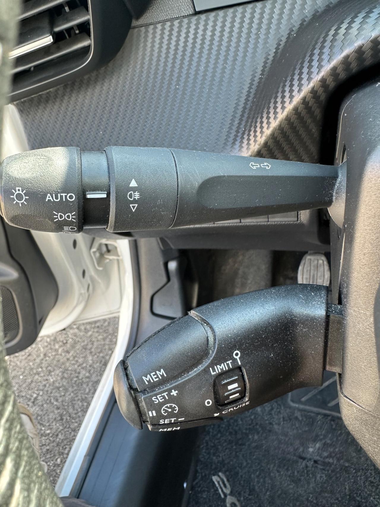 Peugeot 208 PureTech 75 Stop&Start 5 porte Active