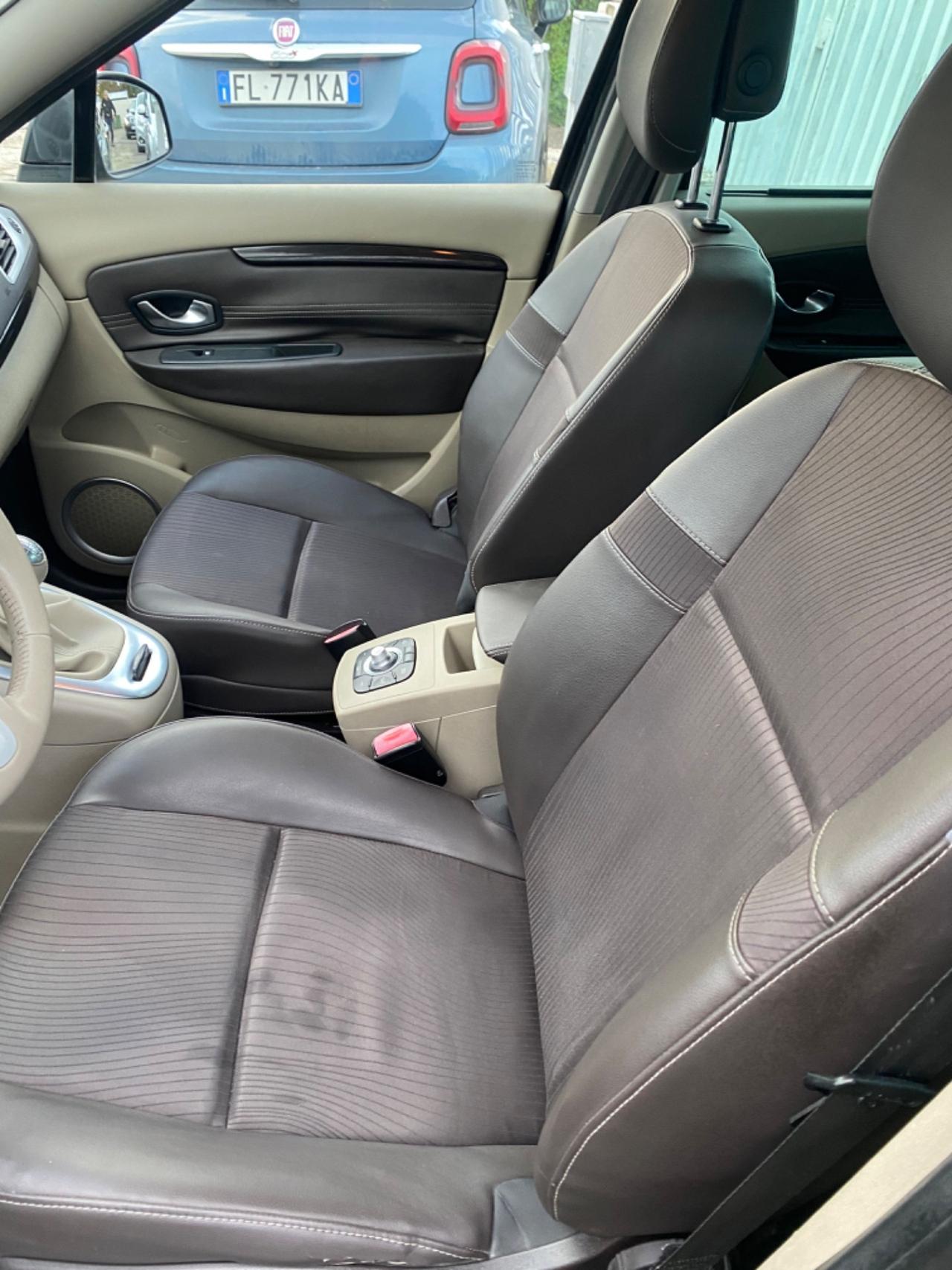 Renault Scenic Scénic 1.5 dCi 110CV Confort