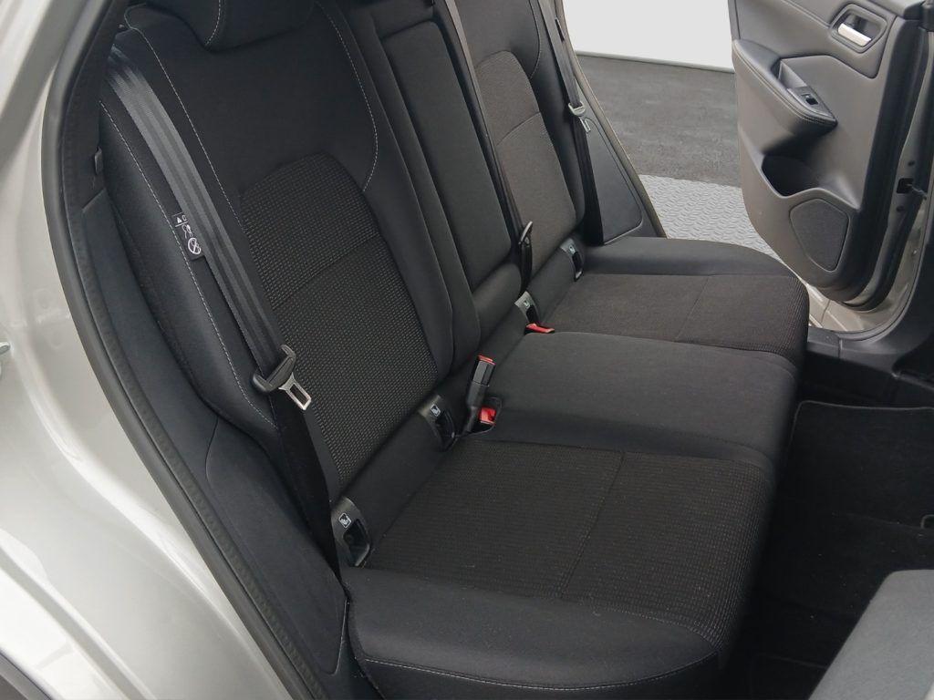 Nissan Qashqai MHEV 140 CV Business