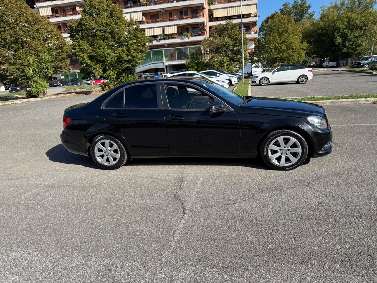 Mercedes-benz C 220 CDI BlueEFFICIENCY Elegance