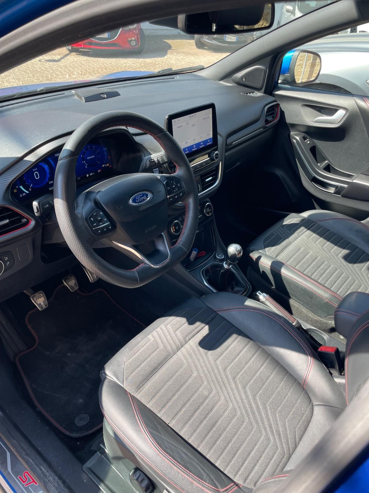 Ford Puma 1.0 EcoBoost Hybrid 125 CV S&S ST-Line