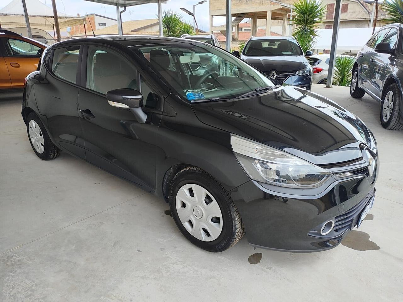 Renault Clio 1.5 dCi 8V 75CV 5 permuto