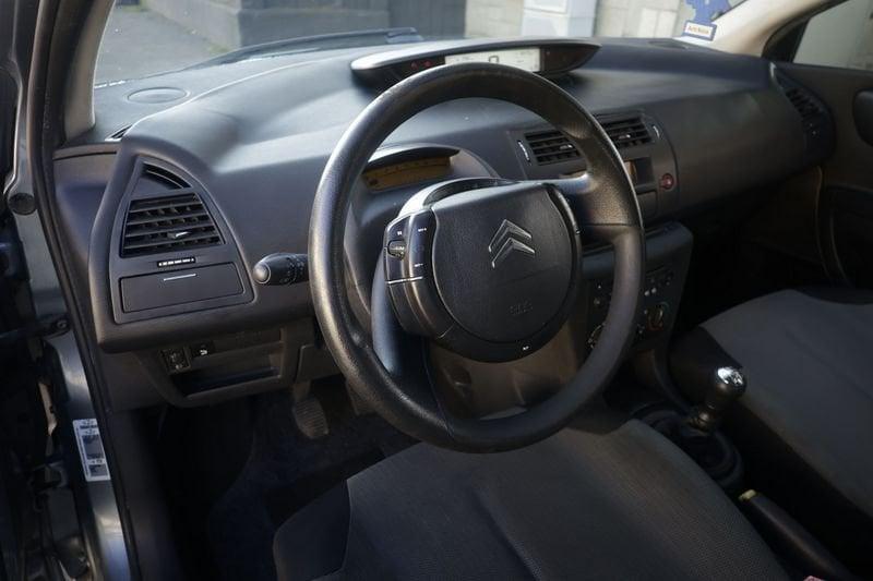 Citroën C4 C4 1.4 16v Elegance Unicoproprietario