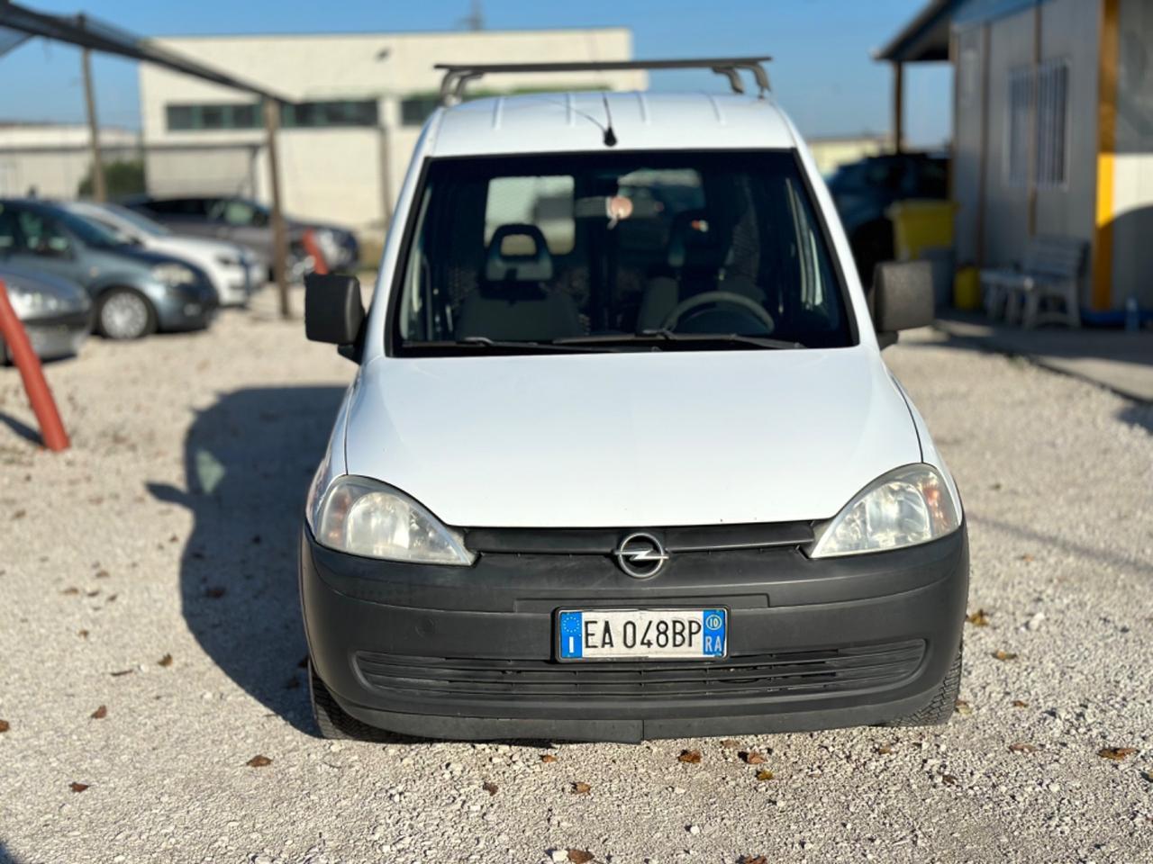 Opel Combo 1.6 Metano 2010 Garanzia 12 mesi