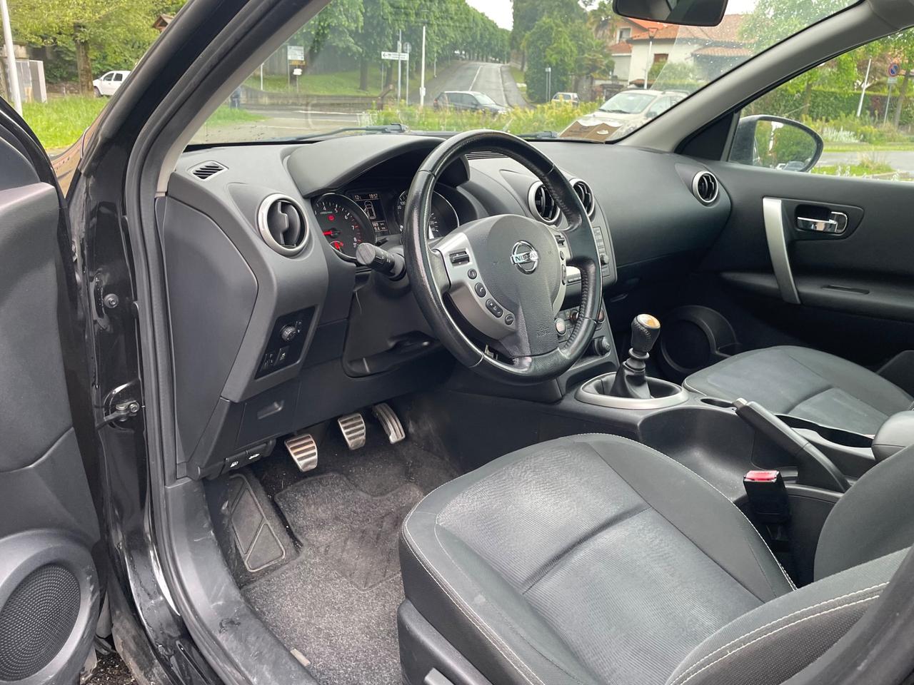 Nissan Qashqai 2.0 16V n-tec*Tetto*Navi*