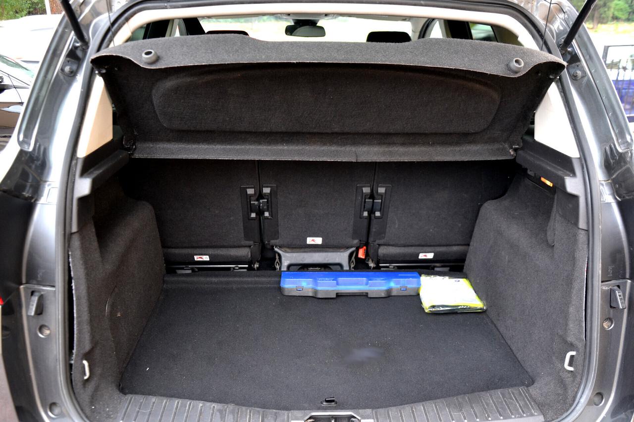 Ford C-Max 1.5 TDCi 120CV TITANIUM NAV+TEL+RCAM+PRIVACY+CERCH