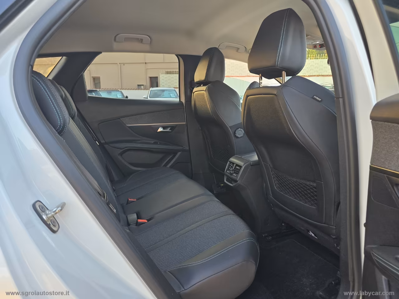PEUGEOT 3008 BlueHDi 130 S&S Allure Pack