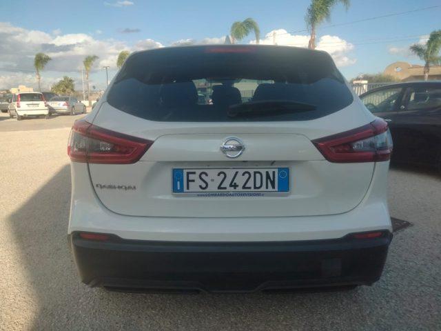 NISSAN Qashqai 1.6 dCi 2WD XTronic Tekna