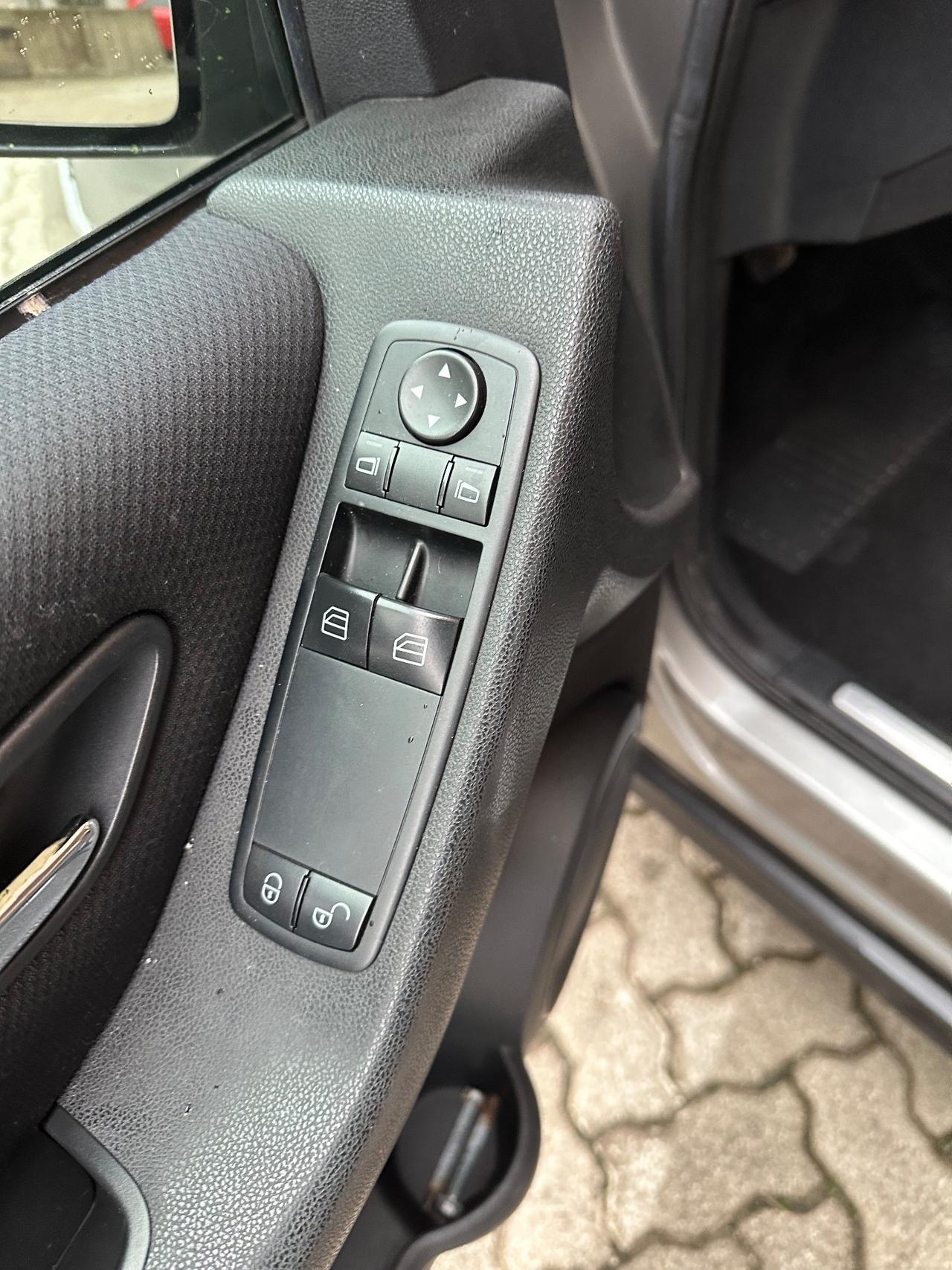 Mercedes-benz A 160 CDI Avantgarde