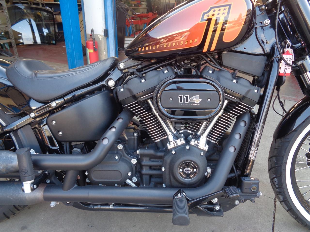 Harley-davidson Softail Street Bob 114