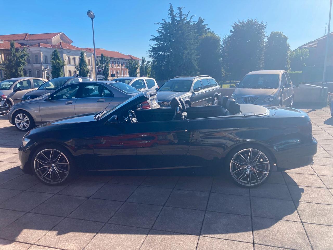 Bmw 320 320i cat Cabrio Attiva