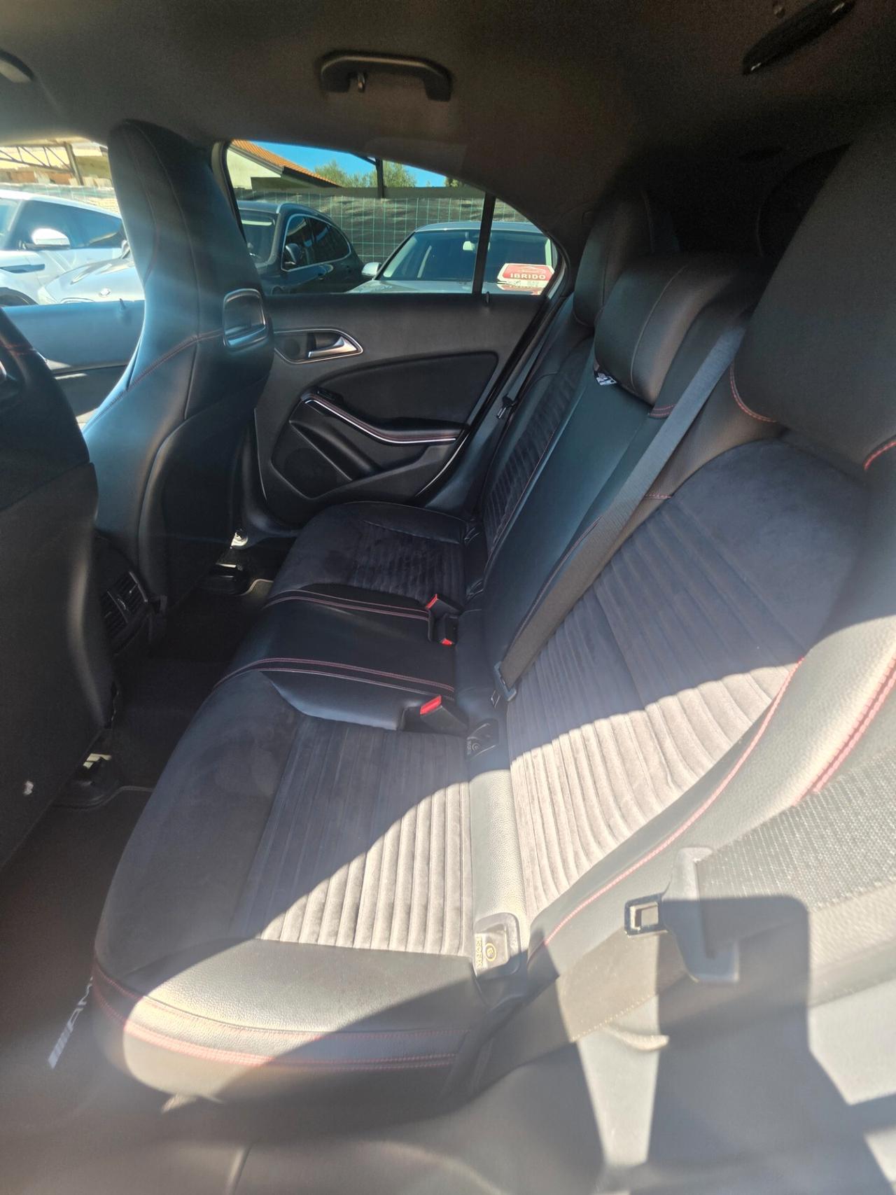 Mercedes-benz A 180 CDI BlueEFFICIENCY Automatic Premium