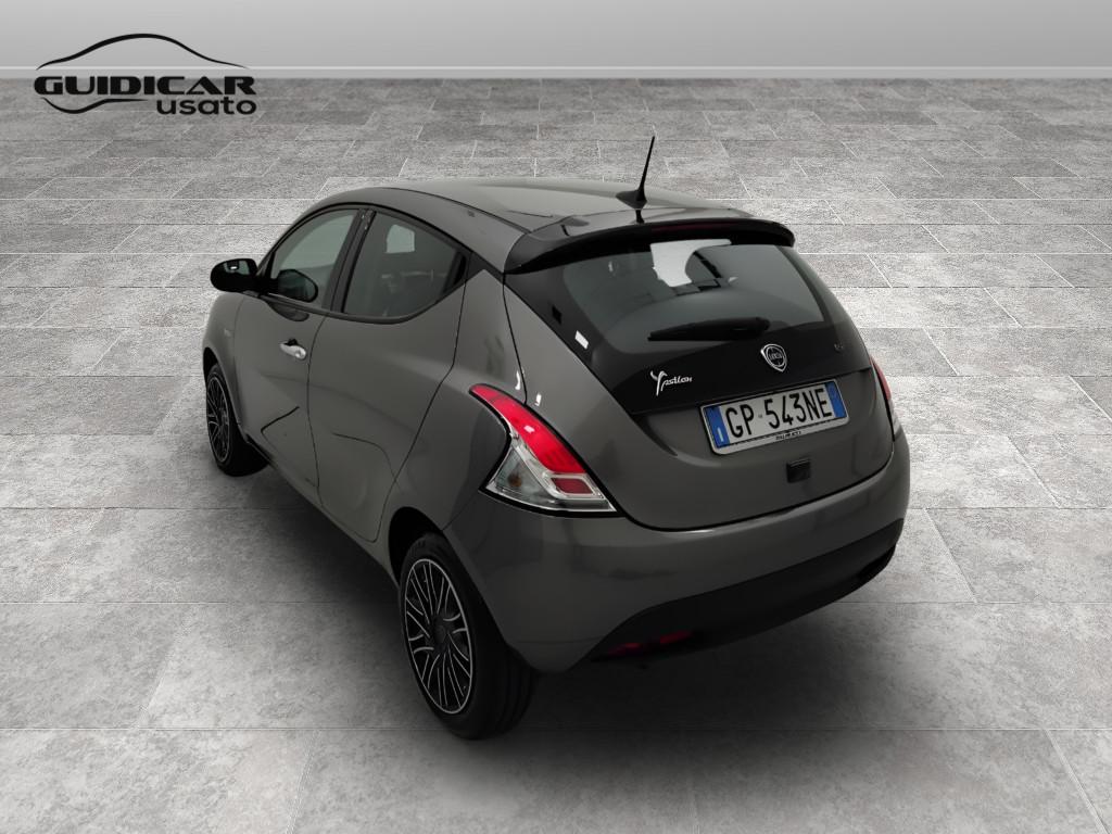 LANCIA Ypsilon III 2021 - Ypsilon 1.0 firefly hybrid Gold s&s 70cv