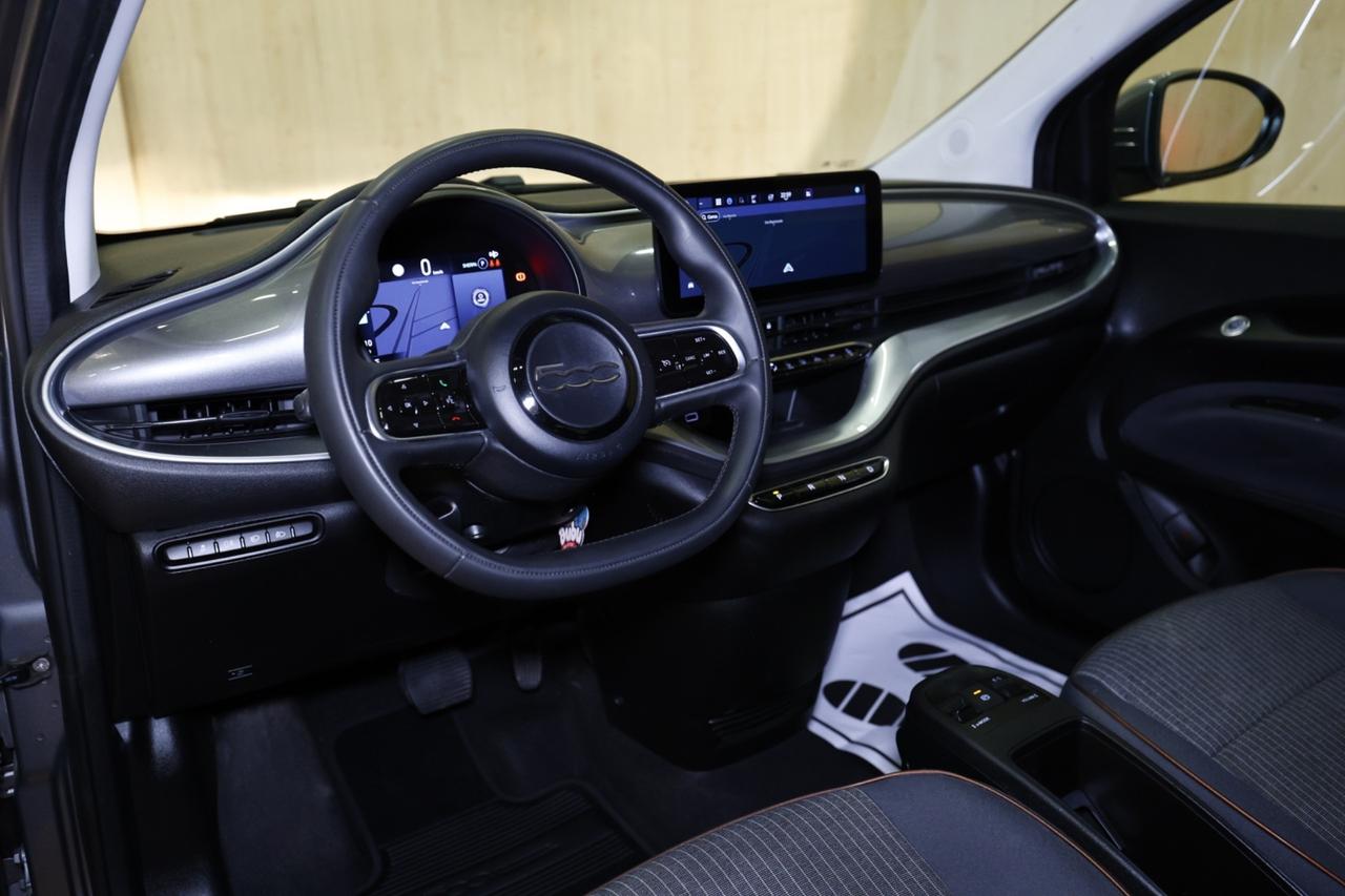 Fiat 500 500e Berlina 42 kWh Icon