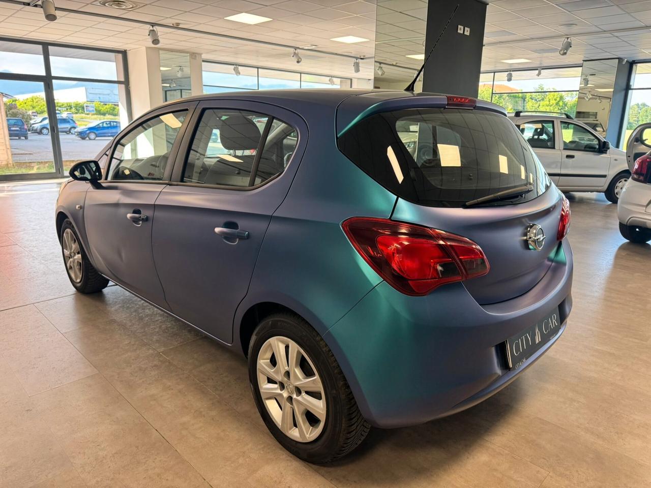 Opel Corsa 1.2 5 porte n-Joy