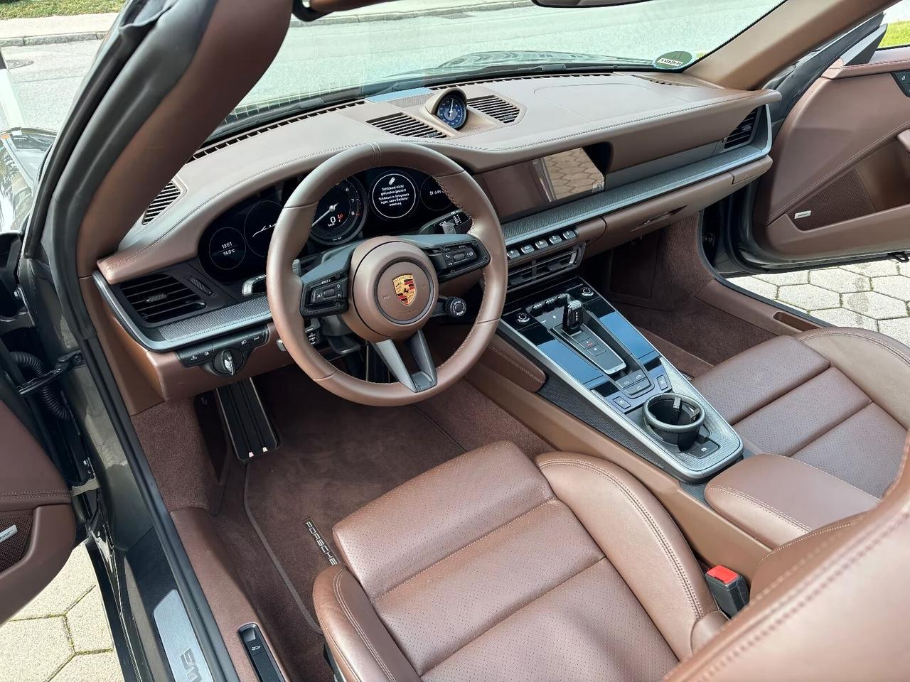 Porsche 911 Carrera Cabriolet