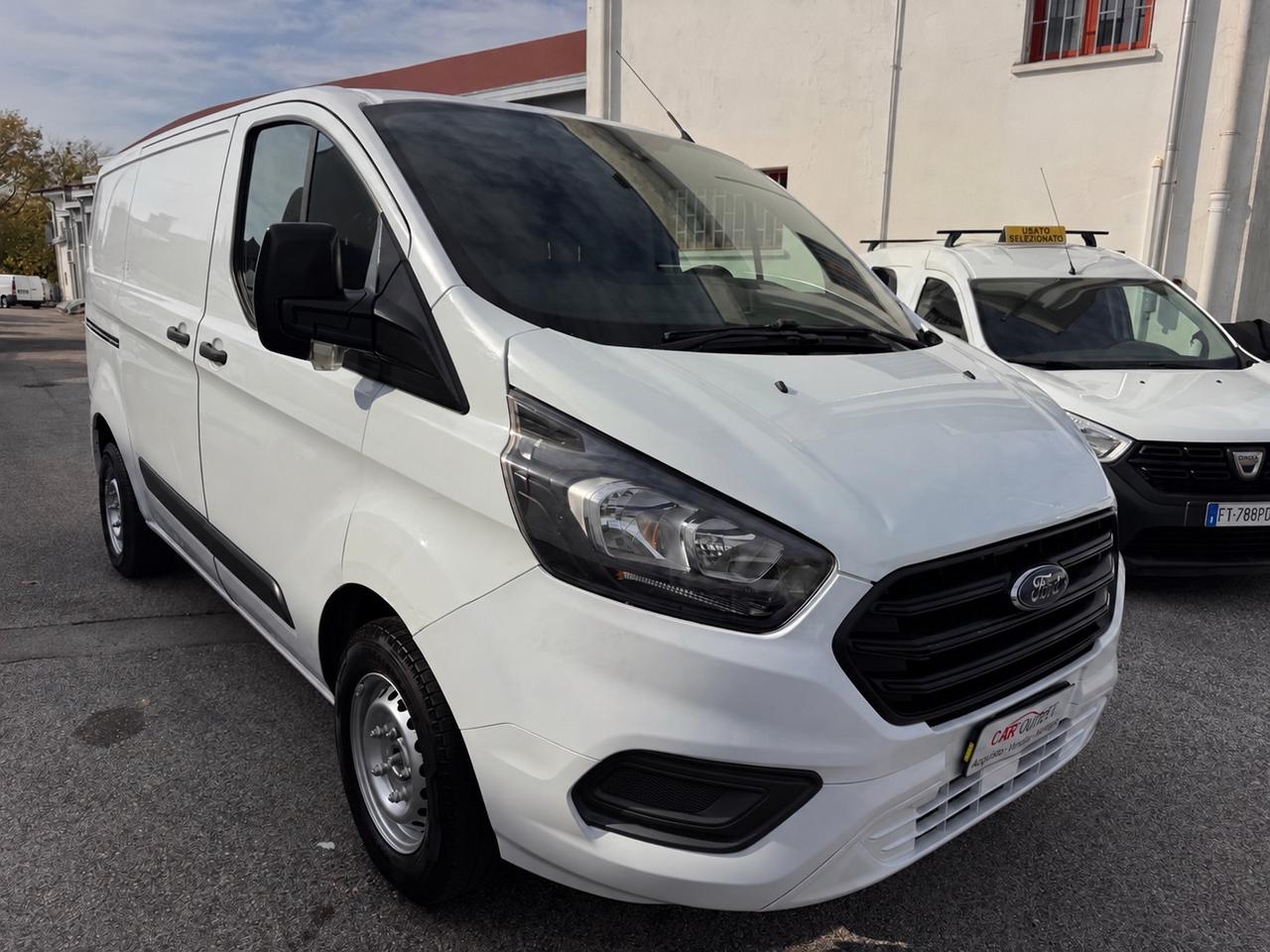 Ford Transit Custom 2.0 TDCI L2 TUTTO TAGLIANDATO PERFETTO!