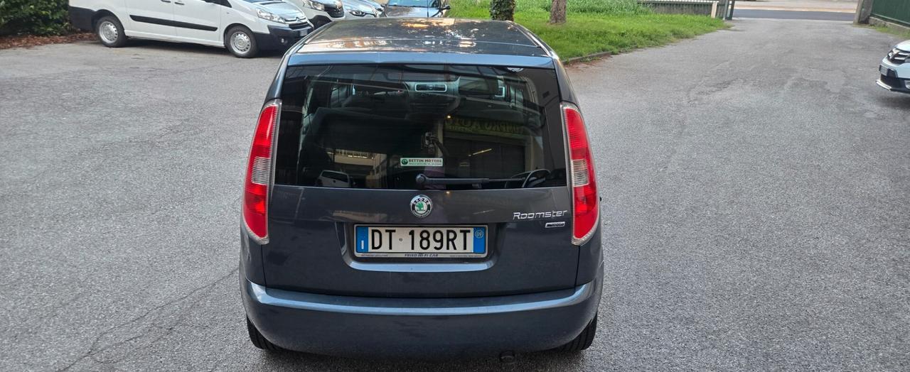 Skoda Roomster Benzina Neopatentati
