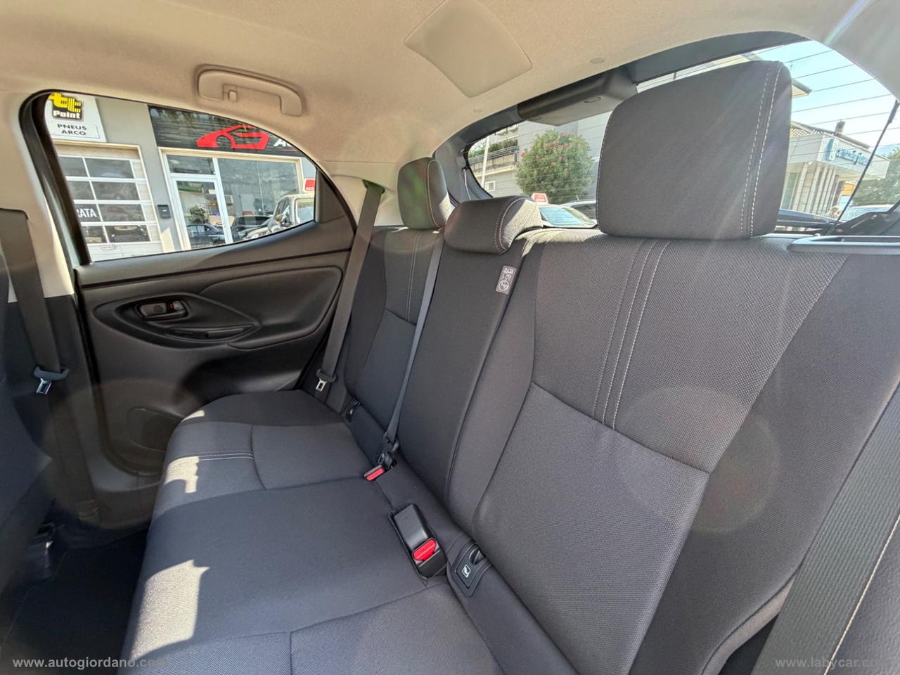 TOYOTA Yaris 1.5 Hybrid 5p. ICON VETTURA KM 0