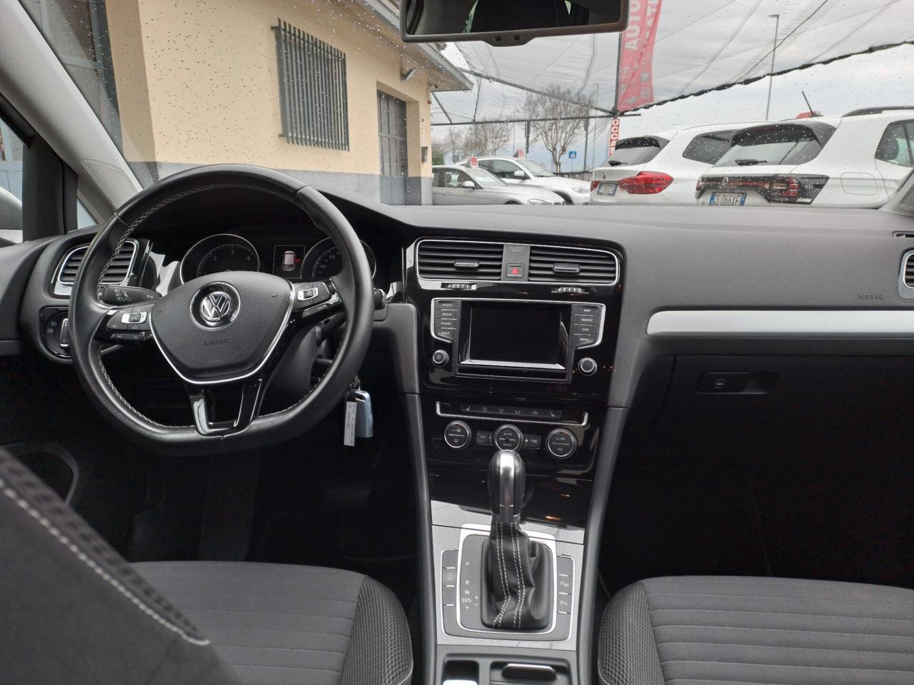 VOLKSWAGEN GOLF 1.6 TDI 110CV DSG COMFORTLINE - EURO6B