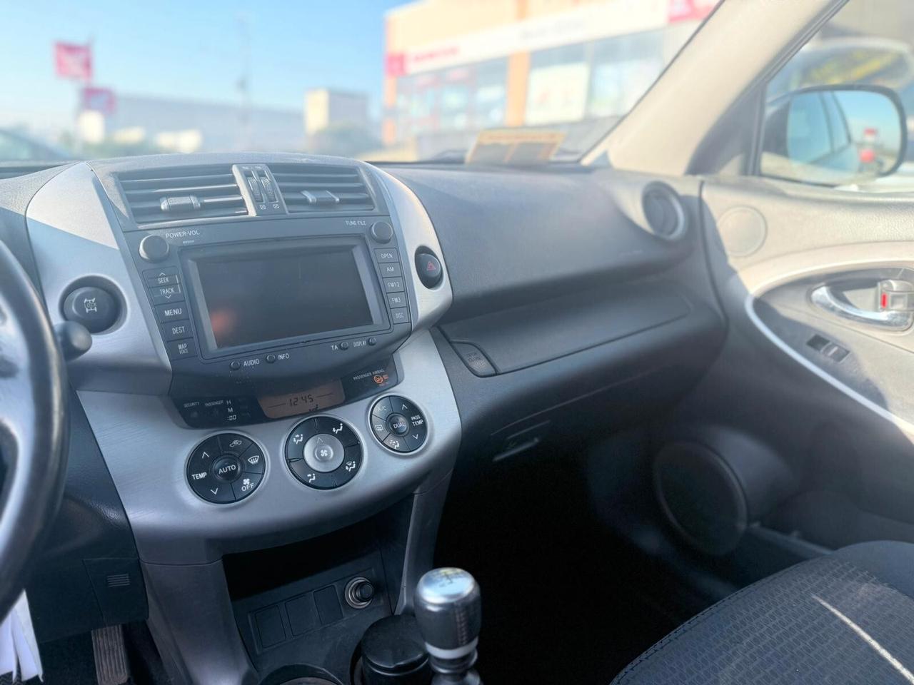 Toyota RAV 4 2.2 D 4X4 2009 MANUALE