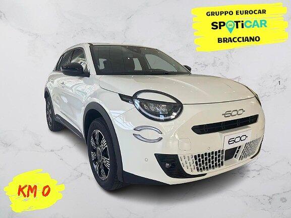 Fiat 600 Hybrid Hybrid 100 CV DCT MHEV