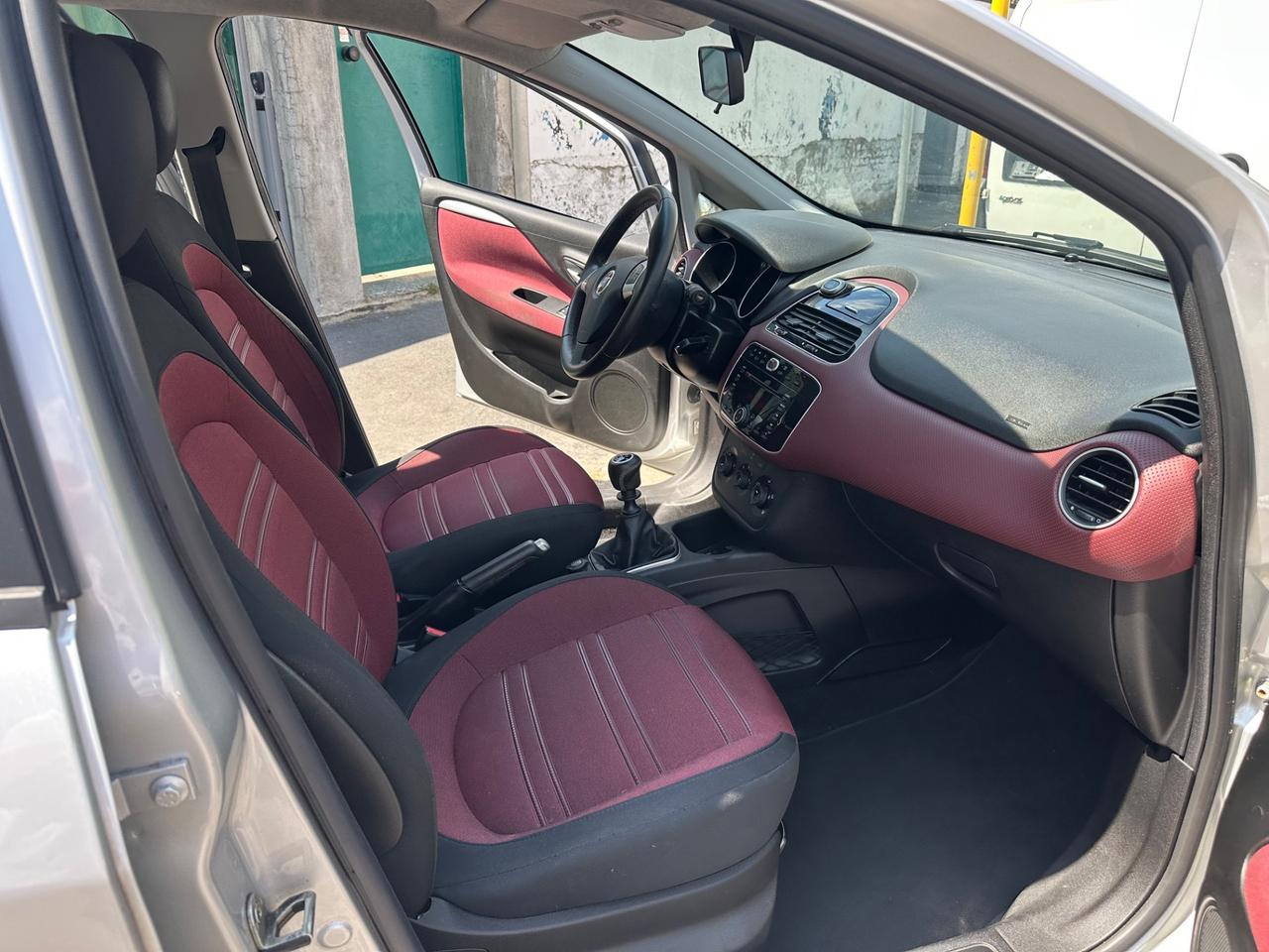 Fiat Punto Evo 1.4 5 porte Dynamic - ok neopatentati