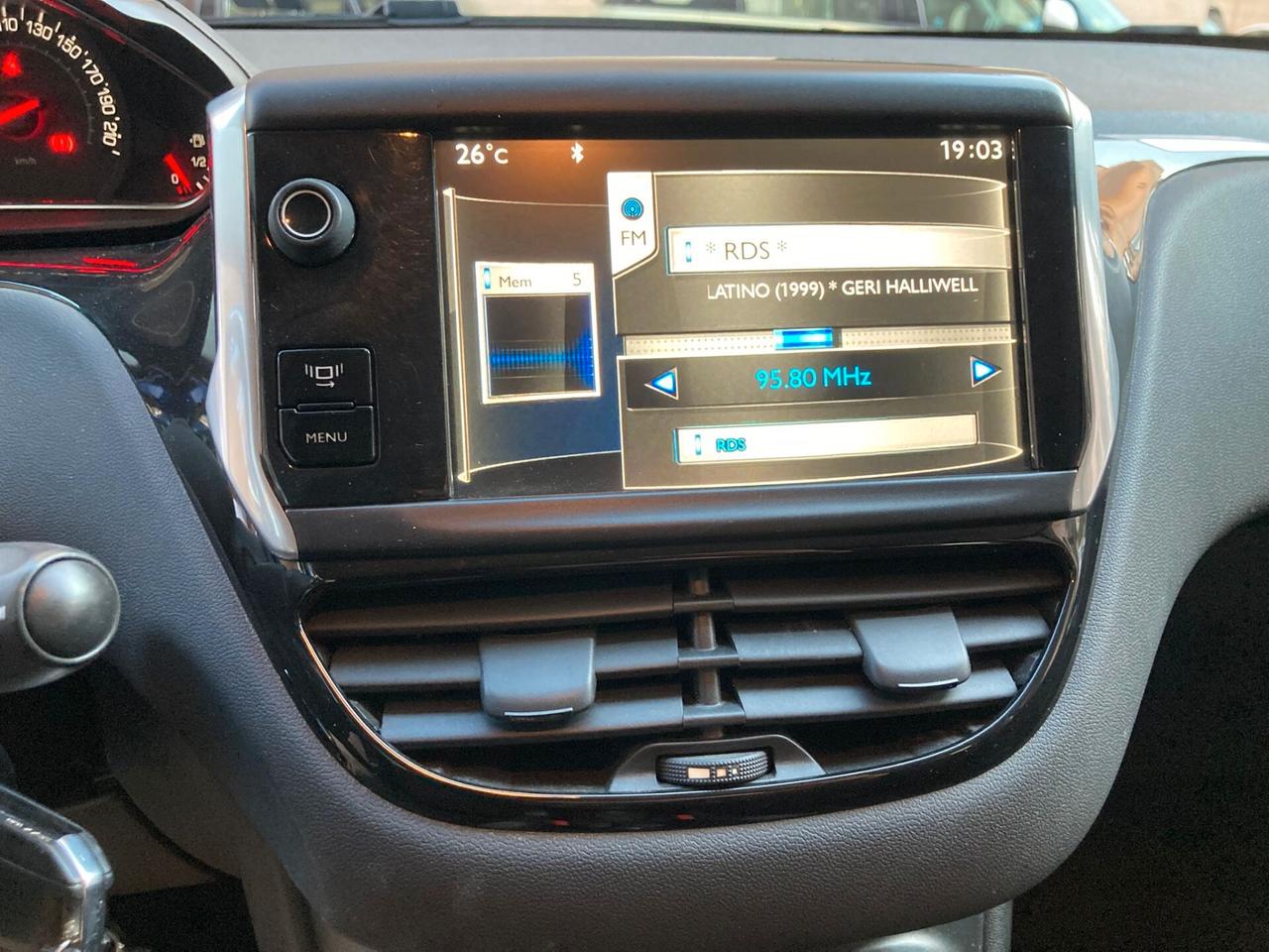 Peugeot 208 1.4 HDi - IDEALE X NEOPATENTATI - 2013