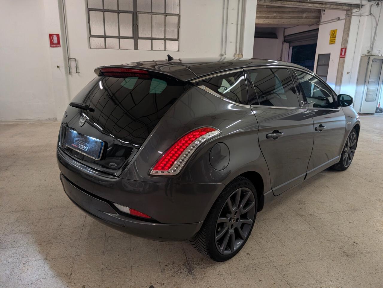 Lancia Delta 1.4 tjt S GPL