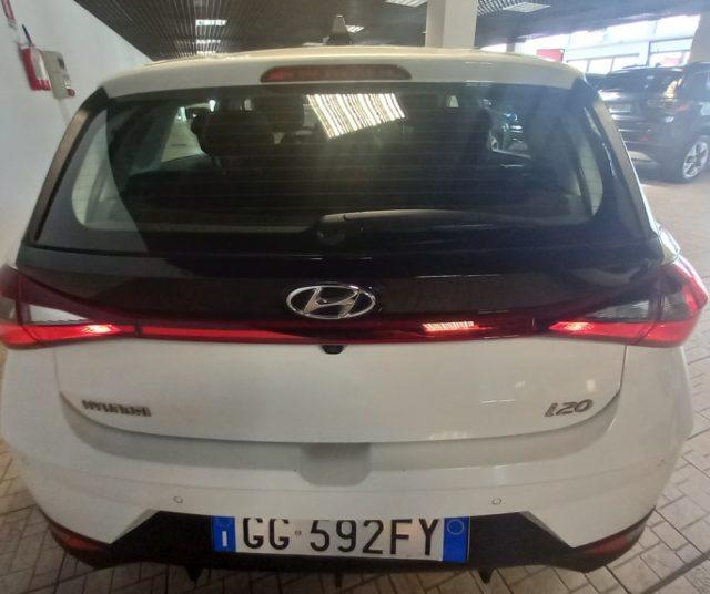 HYUNDAI i20 1.2 MPI MT Connectline