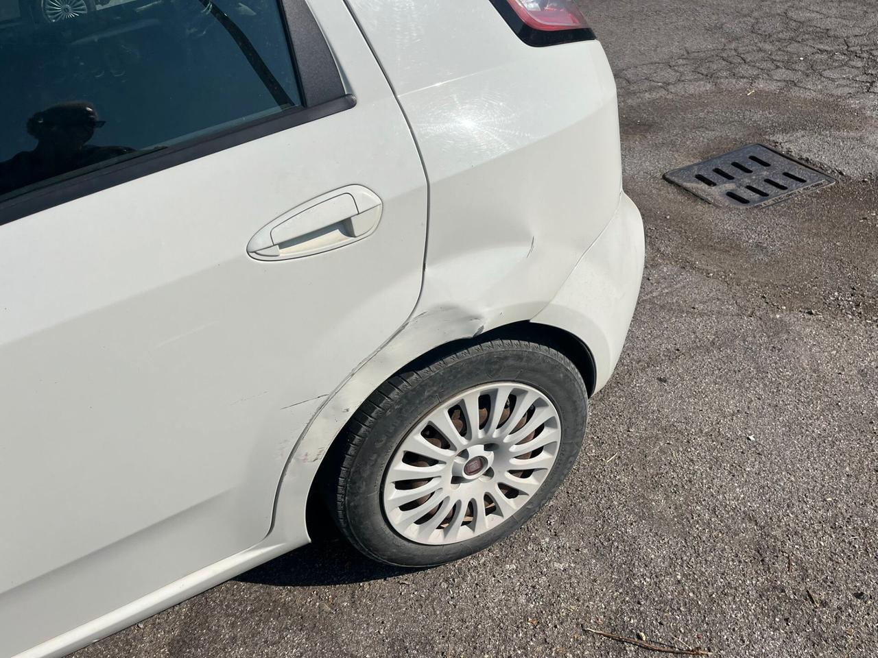 Fiat Punto Evo 1.4 5 porte Emotion GPL MOTORE DA VERIFICARE
