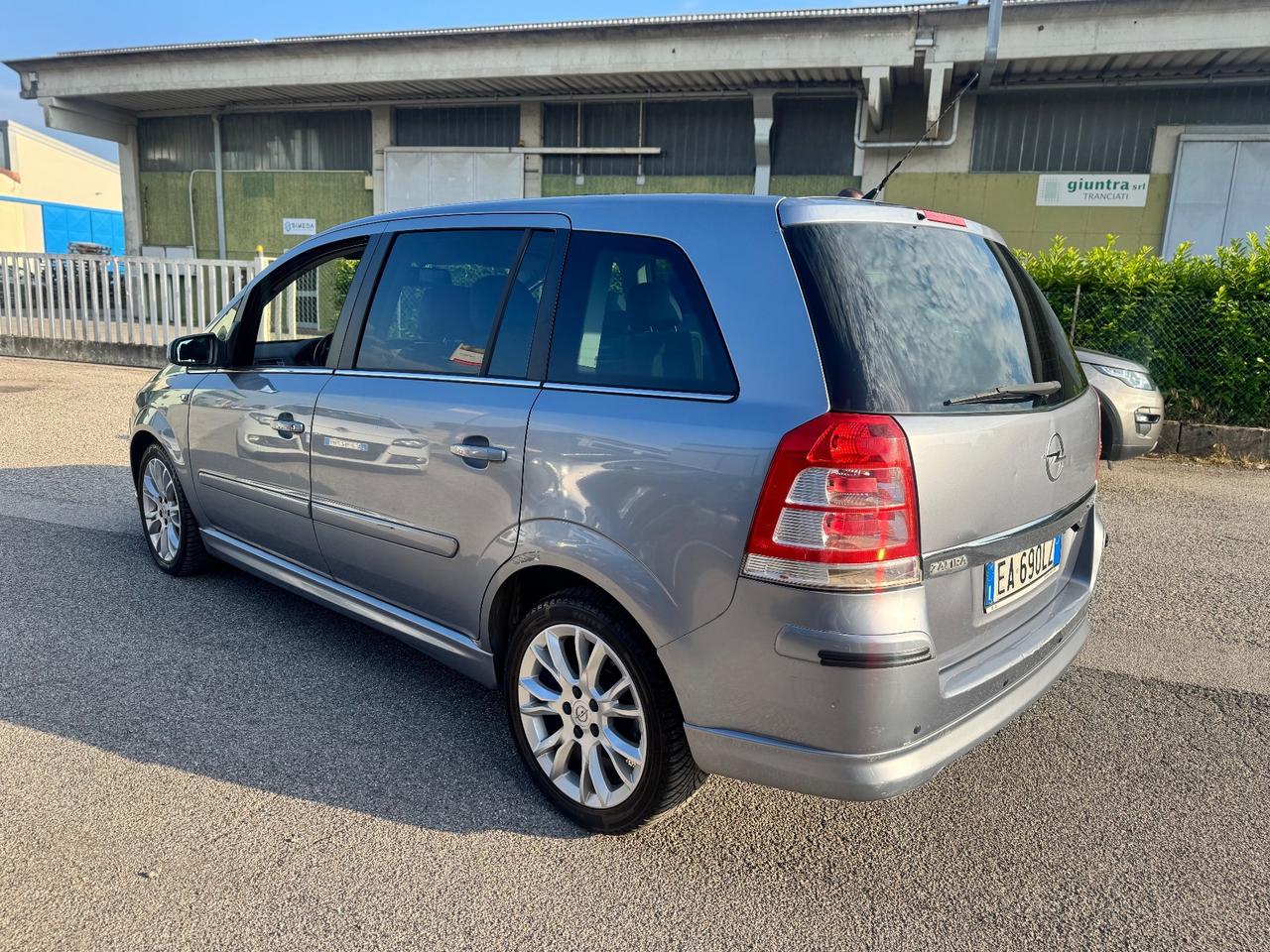 Opel Zafira 1.6 7 posti