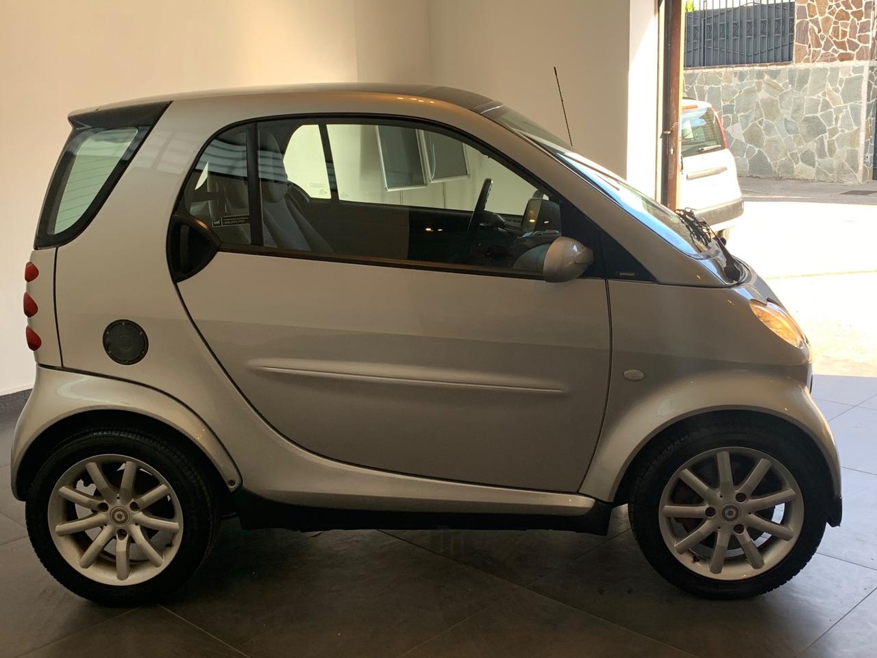 Smart ForTwo 700 coupé passion (45 kW)