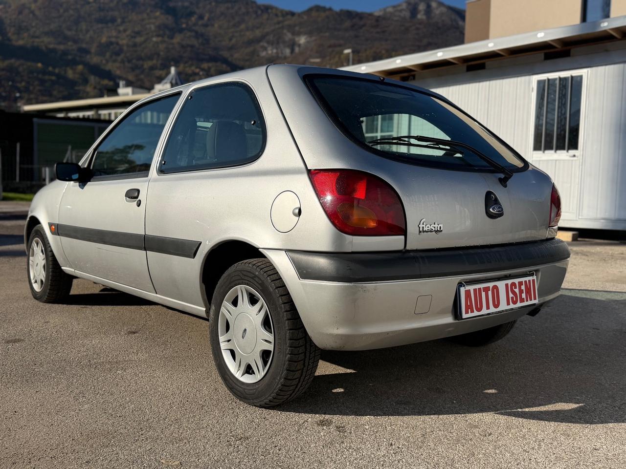 Ford Fiesta 1.2i 16V cat 3 SOLO 100.000 KM NEOPATENTATI OK