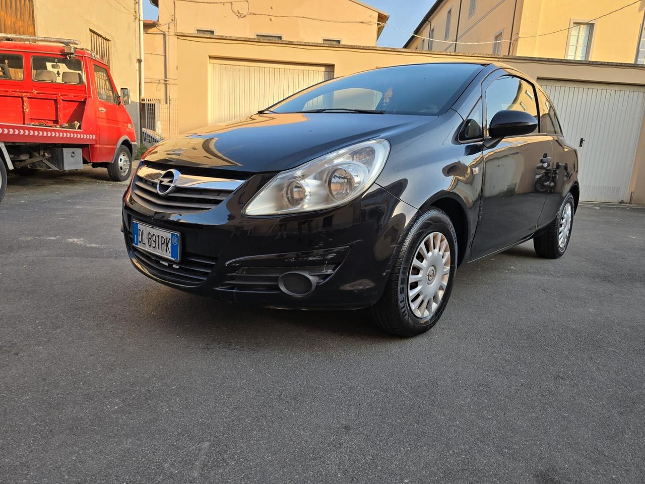 Opel Corsa 1.0 12V 3 porte Club con soli 70mila km possibilita 12 mesi garanzia