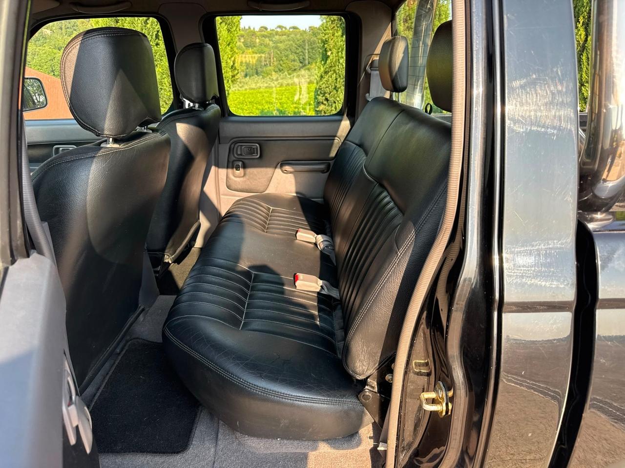 Nissan Pick Up Pick-up 2.5 TD 4 porte Double Cab Navara 2WD