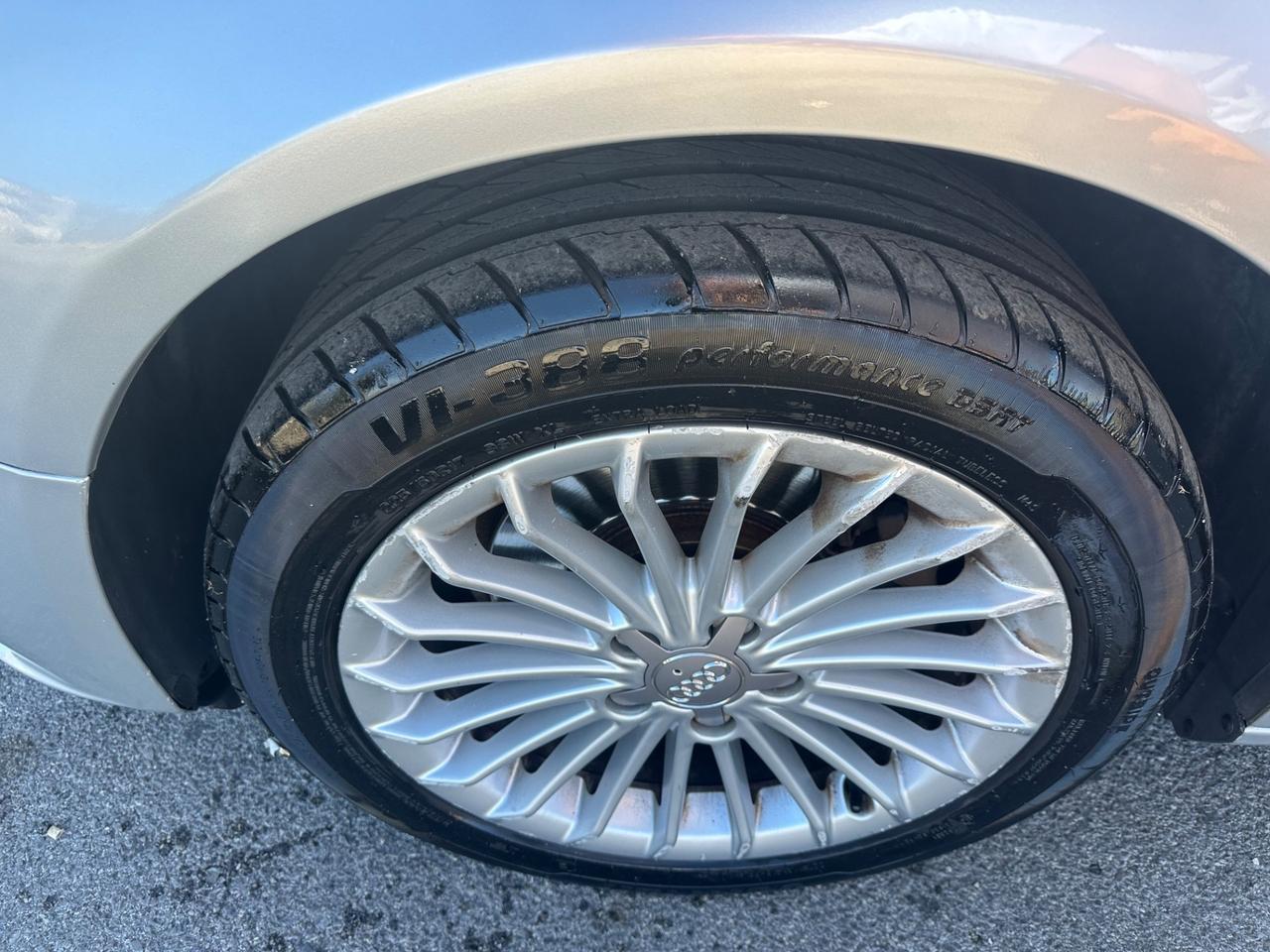 AUDI A4 SW 2.0TDI S-TRONIC/LED/NAVI
