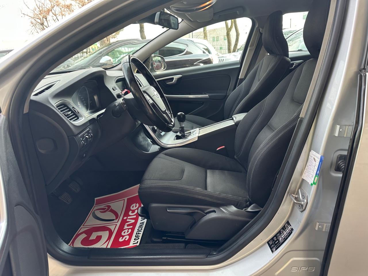 Volvo V60 D5 Kinetic