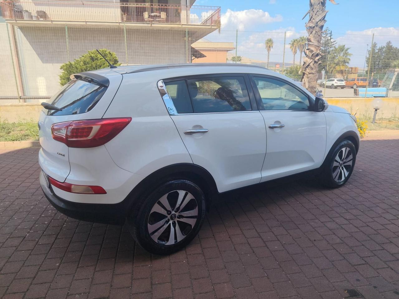 Kia Sportage 1.7 CRDI VGT 2WD Plus