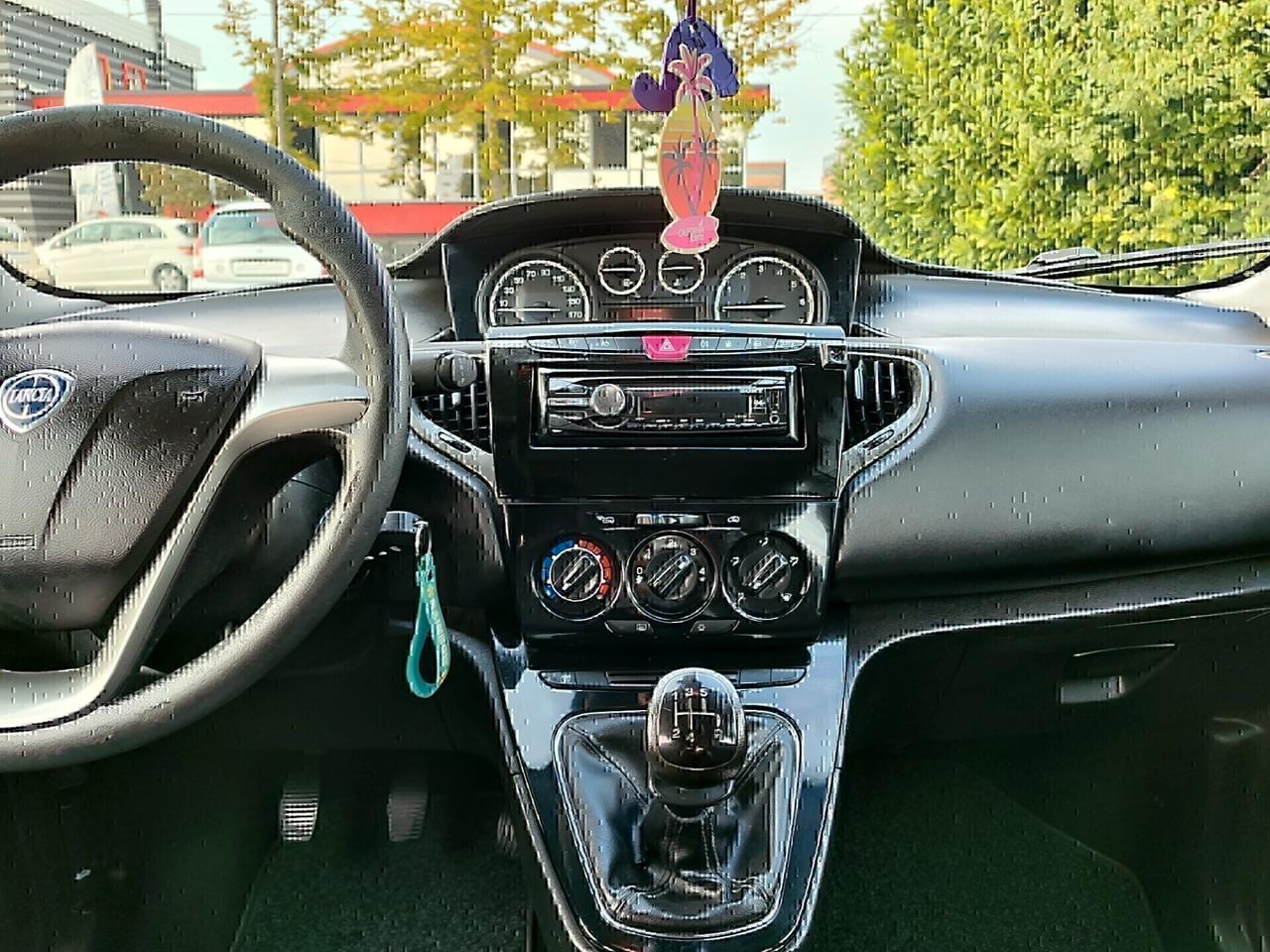 Lancia Ypsilon 0.9 TwinAir~METANO~NEOPAT~178.000~GARANZIA~2014