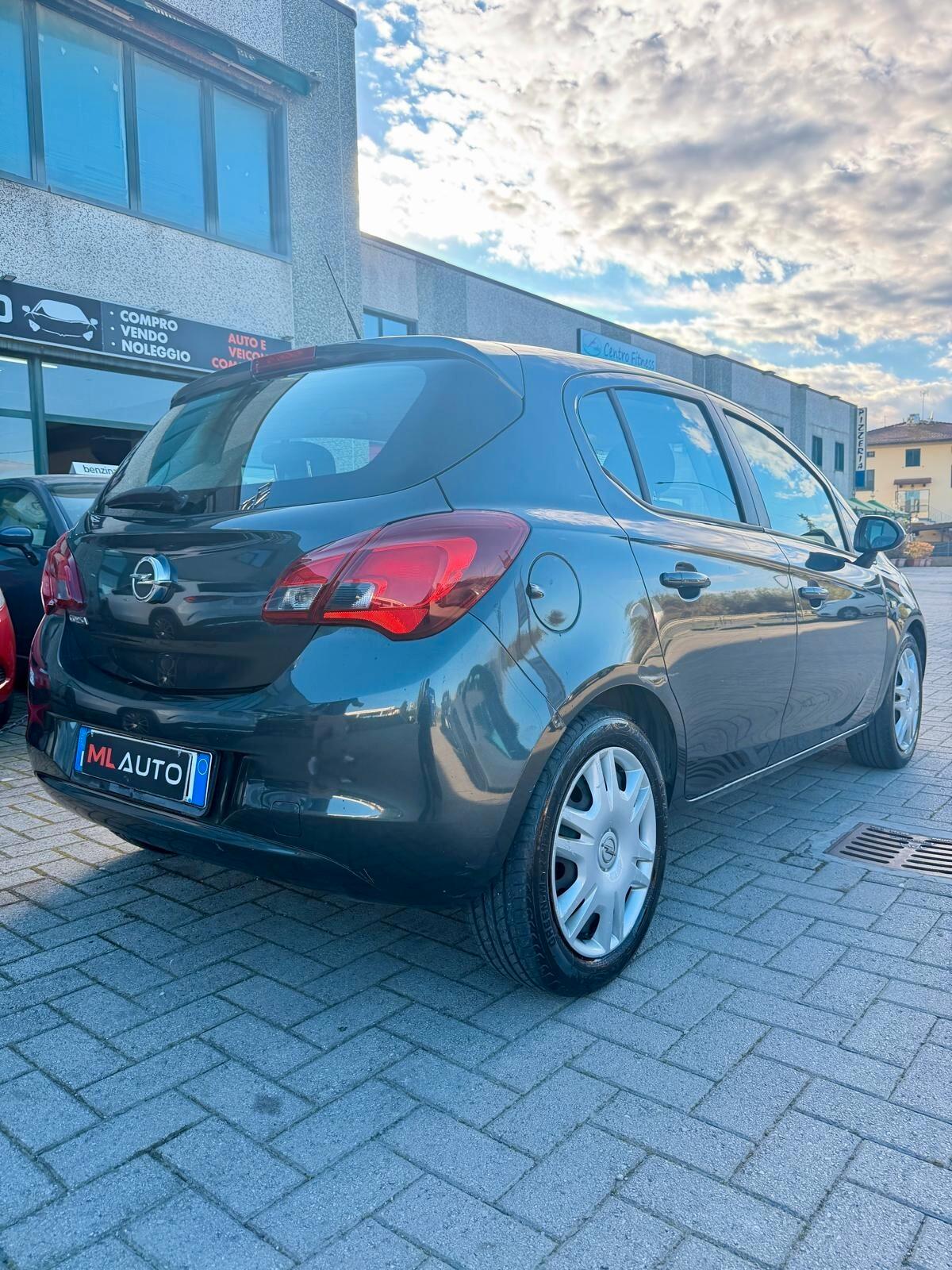 Opel Corsa 1.2 5 porte Innovation - ok neopatentato