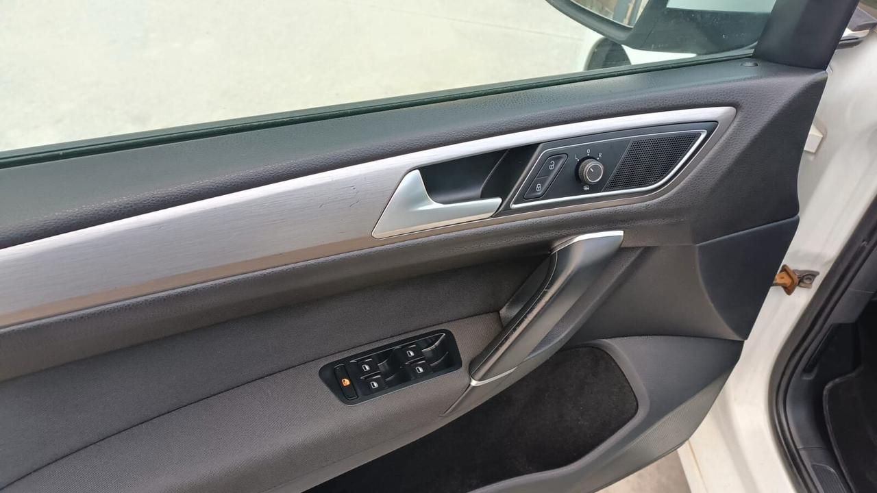 Volkswagen Golf Sportsvan Business 1.6 TDI 110CV BMT