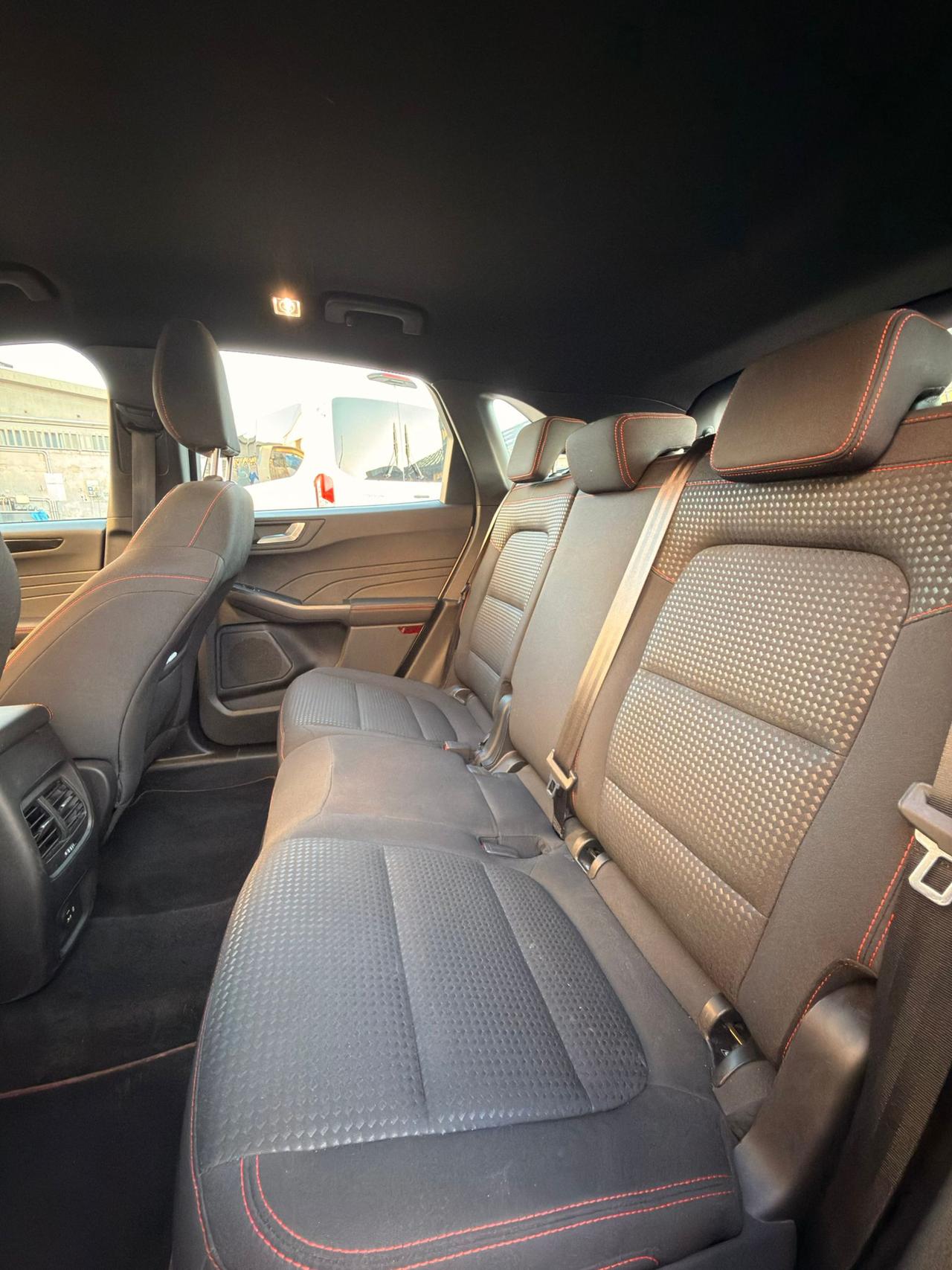 FORD Kuga 3ª serie - Kuga 2.5 Plug In Hybrid 225 CV CVT 2WD ST-Line