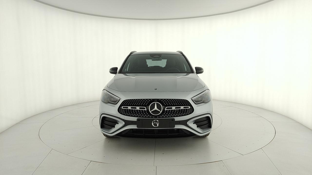 Mercedes-Benz GLA 200 d Automatic 4MATIC