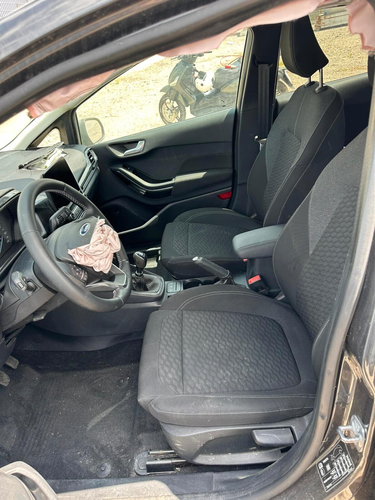 Ford Fiesta 1.0 Ecoboost Hybrid 125 CV 5 porte Titanium