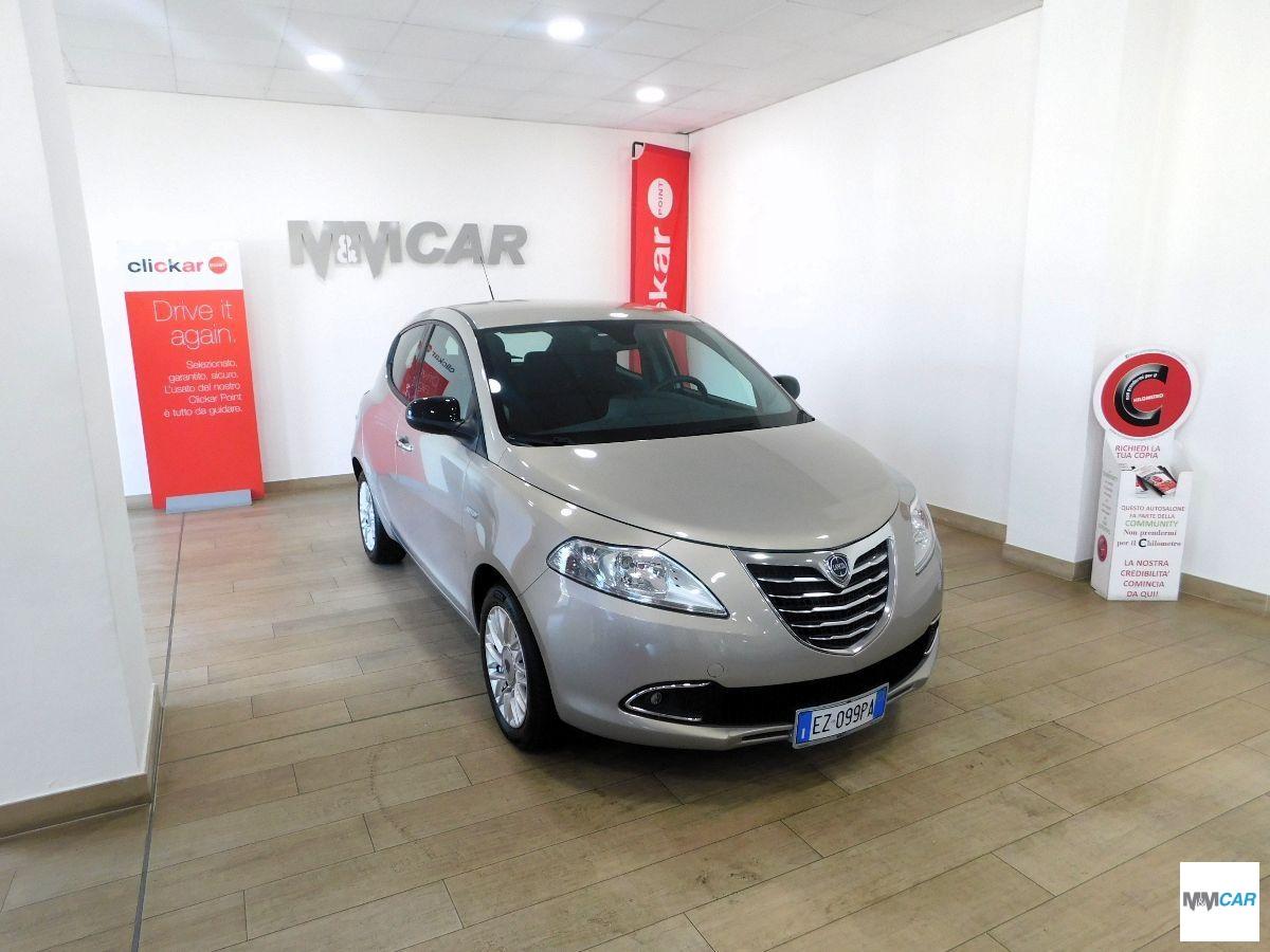 LANCIA - Ypsilon - 1.2 69 CV 5p. Gold