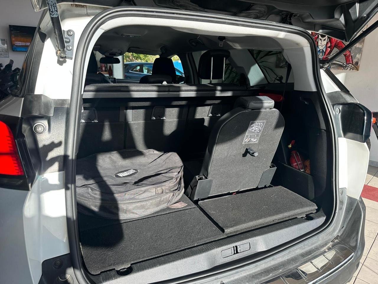 Peugeot 5008 7 POSTI