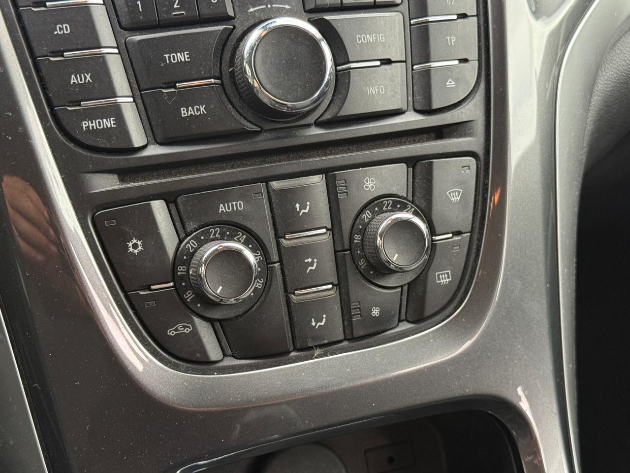 Opel Astra 1.4 Turbo 140CV Sports Tourer GPL Tech Cosmo