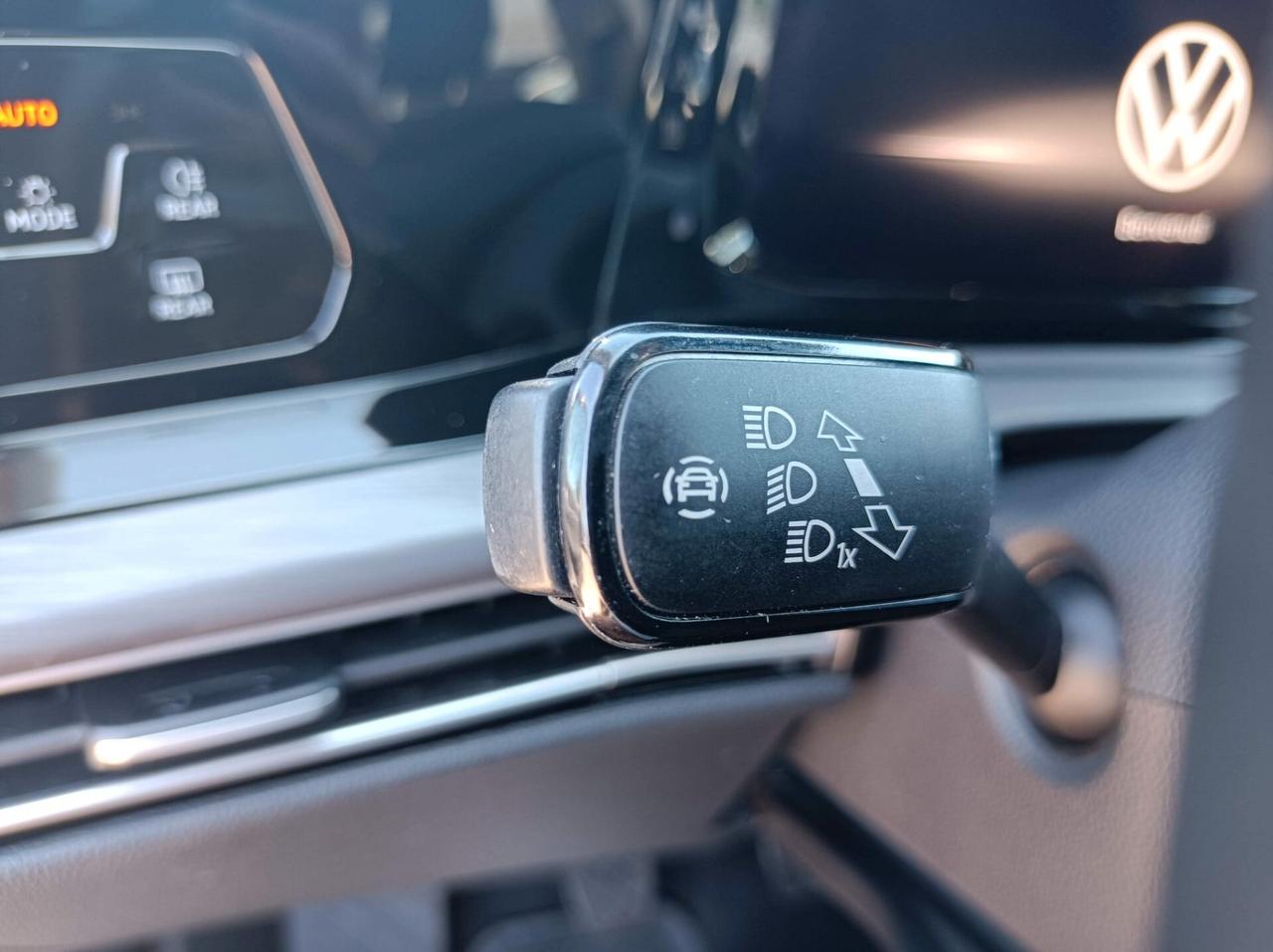 Volkswagen Golf 1.5 TGI Style