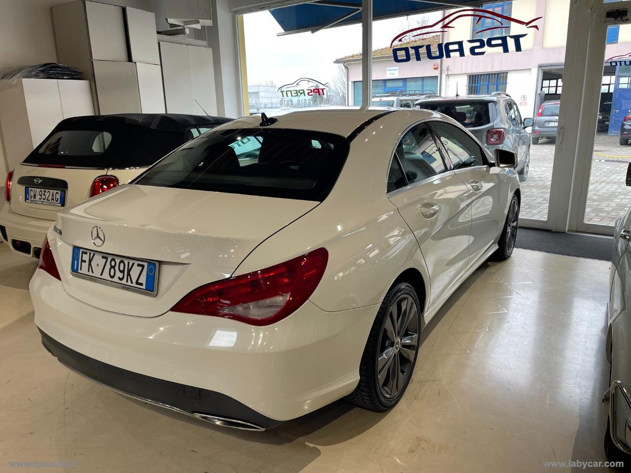 MERCEDES-BENZ CLA 200 Sport